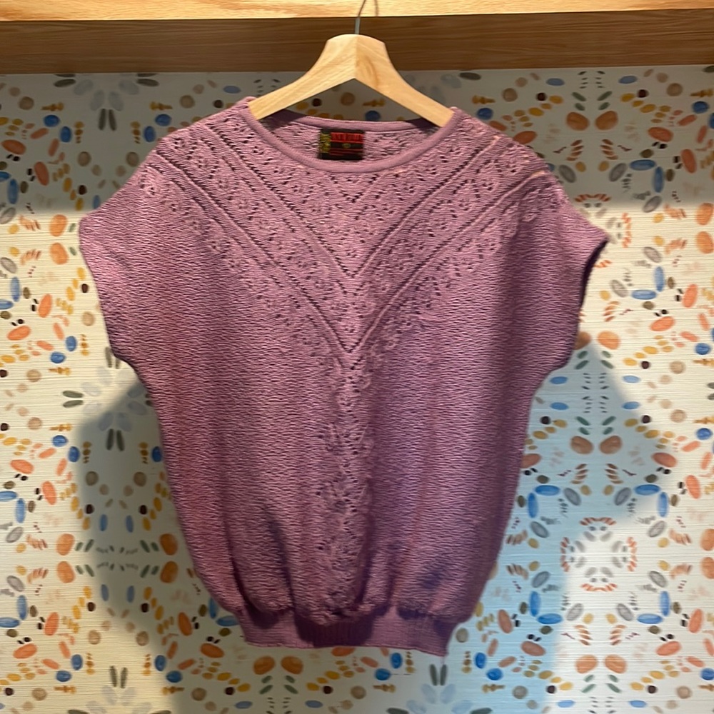 Purple Vintage Women's Short Sleeve Sweater